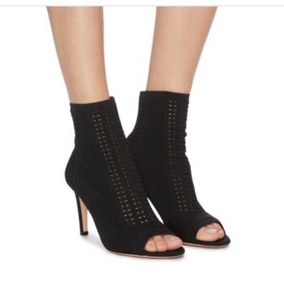 Gianvito Rossi Shoes - 🎉✨HOST PICK💖 New 𝅺Peep Toe Bootie‼️REDUCED‼️